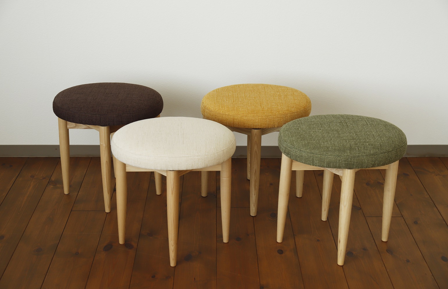 豆のスツール | 澪工房【MIO KOBO】札幌でオーダー家具・インテリアの  